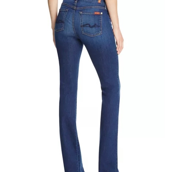 EUC “7 for All Mankind” Blue jeans - Picture 2 of 7